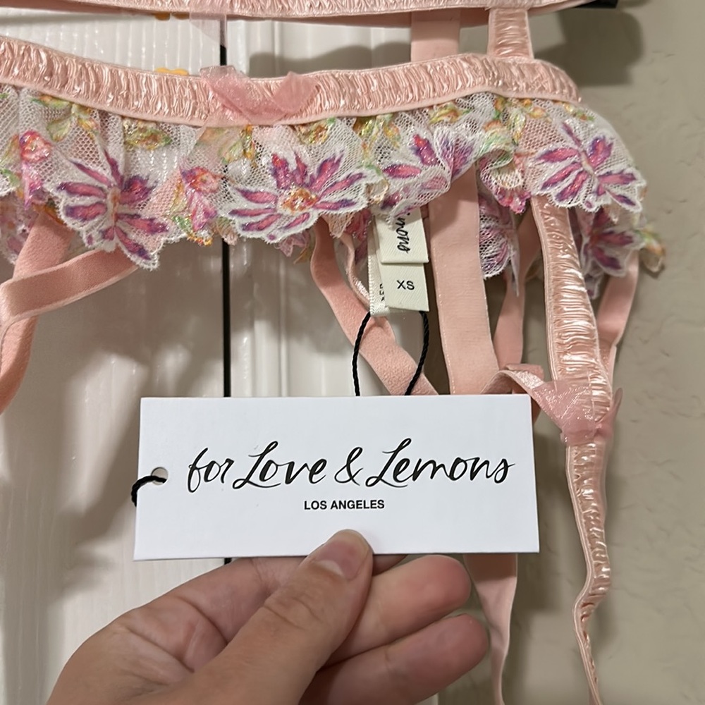 NWT For Love & Lemons Garter- April Bloom - Picture 5 of 9